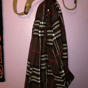 plaid patterned scarf